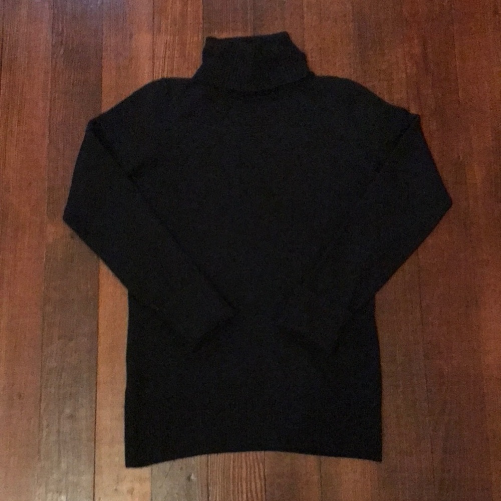 ❌SOLD❌ French connection Black Turtle Neck